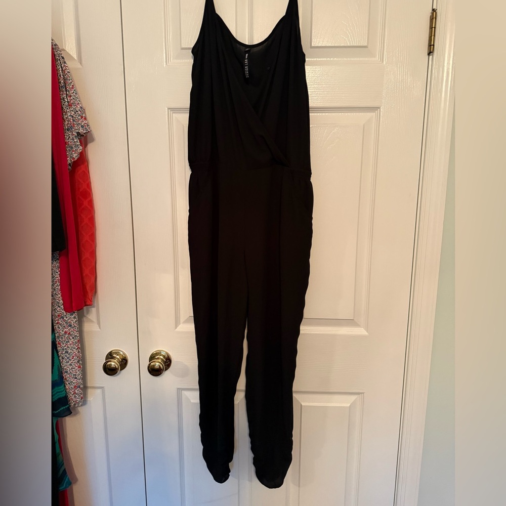 Design Lab Black Jumpsuit with Relaxed Fit